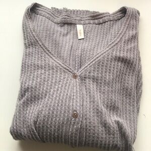 Wishlist tan button down cozy henley top, Size S/M